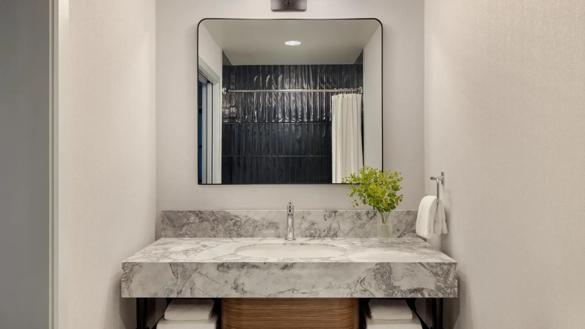 Kimpton Hotel Monaco Seattle By Ihg